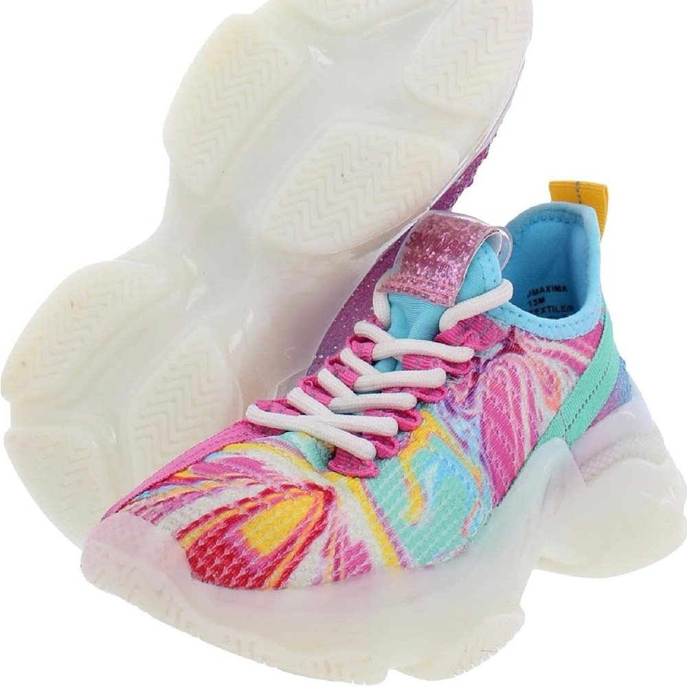Girls Steve Madden Sneaker Size 4